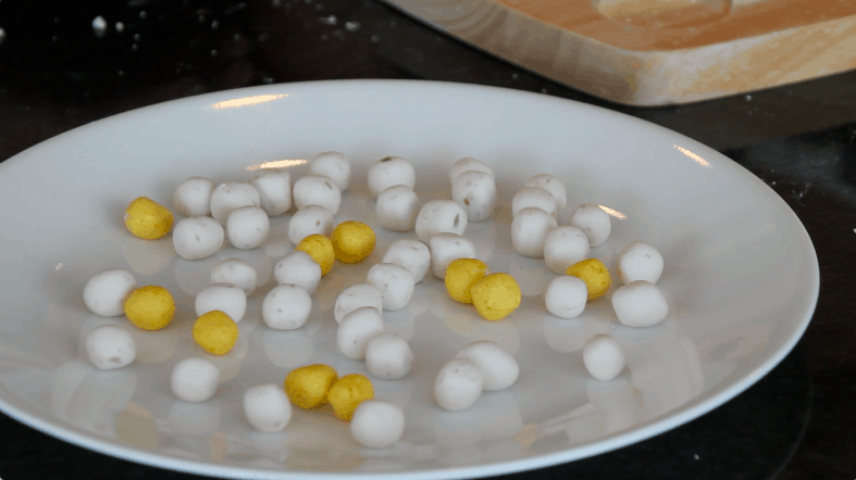 Bualoy Un Dessert Thai Fatto Con Farina Di Riso Glutinoso Latte Di Cocco E  Zucchero è Un Dolce Popolare. Fotografia Stock - Immagine di farina, riso:  221060466