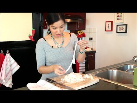 How to Cook Noodles in a Rice Cooker - Hot Thai Kitchen