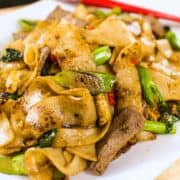 a plate of pad see ew