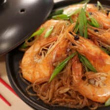 Ginger Shrimp &amp; Glass Noodles กุ้งอบวุ้นเส้น Goong Ob Woonsen-image
