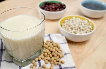 Homemade soy milk