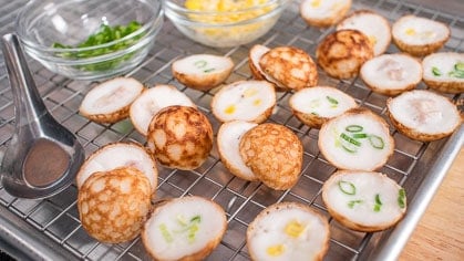 Thai Coconut Pancakes - Kanom Krok ขนมครก Recipe & Video