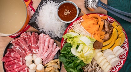 Easy and Customizable Asian Hot Pot Recipe for Gatherings