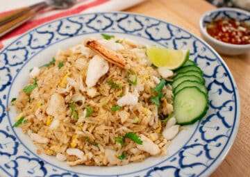 Crab Fried Rice ข้าวผัดปู Recipe & Video - Hot Thai Kitchen