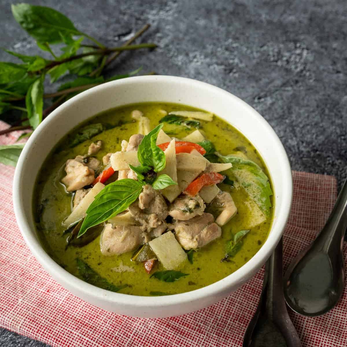 Authentic Thai Green Curry Chicken