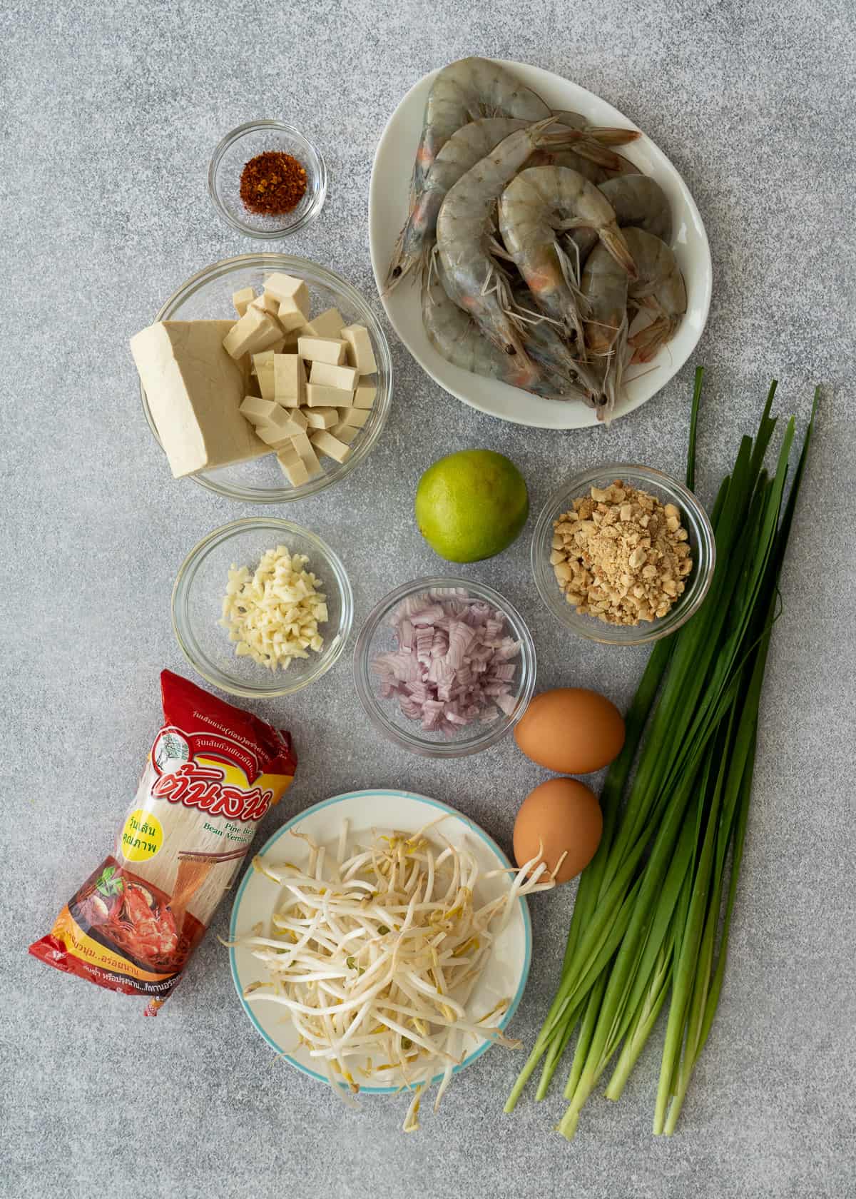 ingredients for glass noodle pad thai