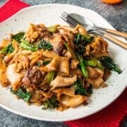 a plate of pad see ew