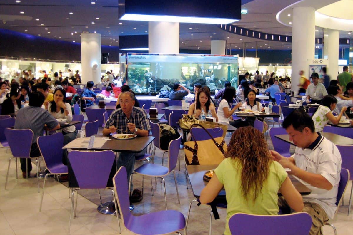 Siam Paragon's food court seating area